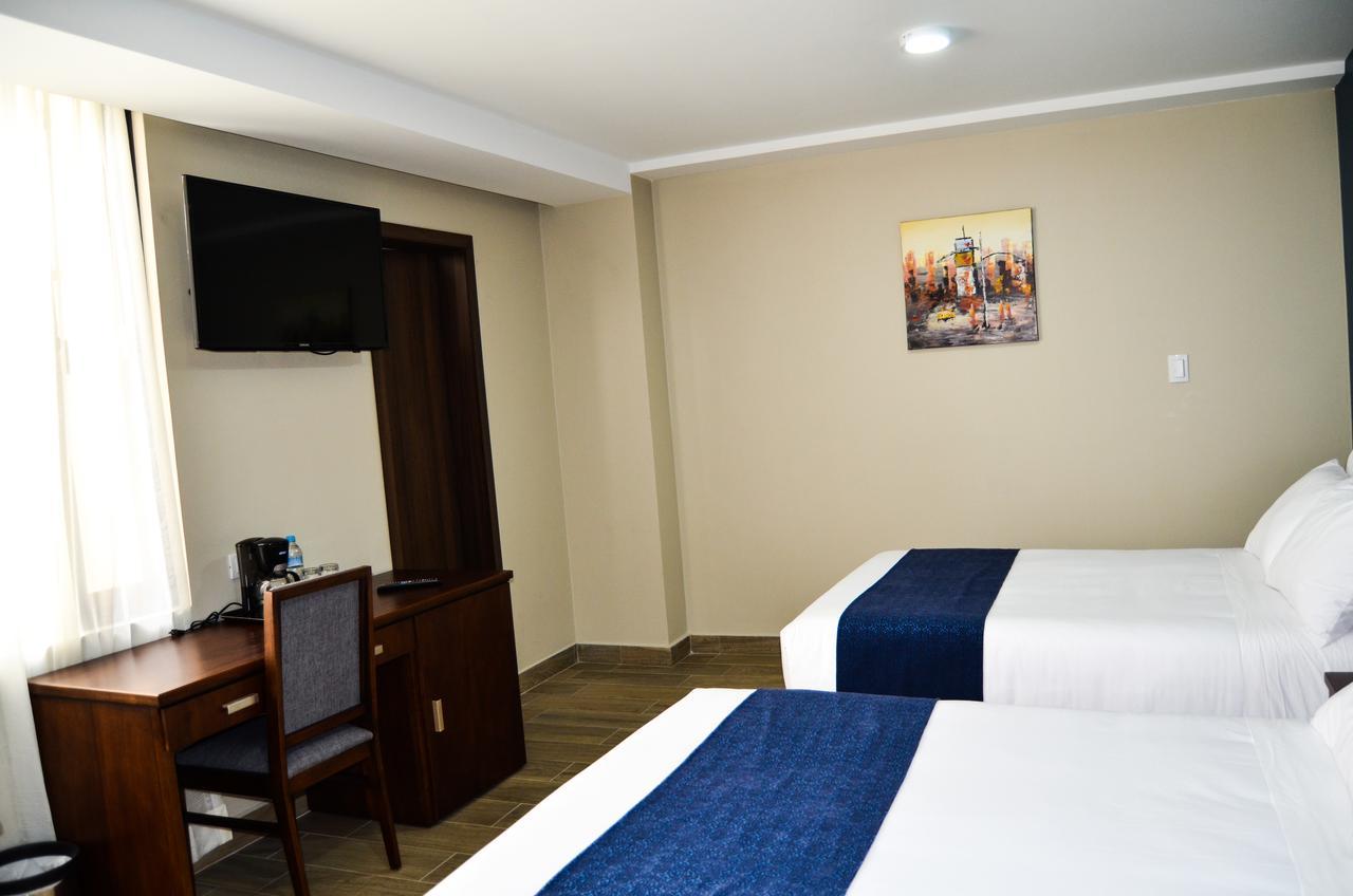Hotel San Agustin Plaza Латакунга Экстерьер фото